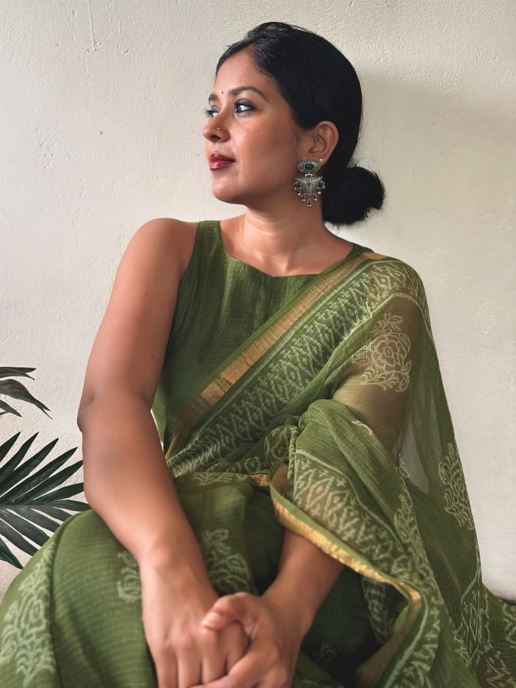 Olive Aura Kota Doria Saree