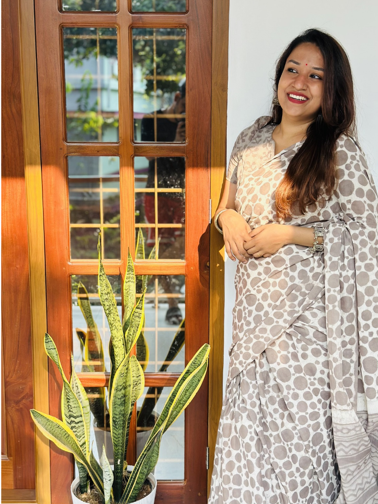 Sandstone Pholka Mul Cotton Saree