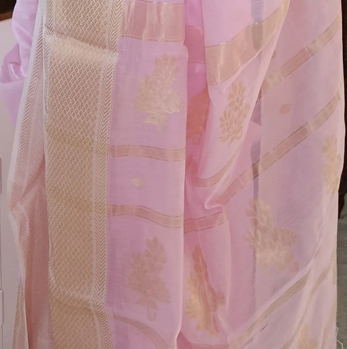 Gulabi Kanchan Maheswari Saree