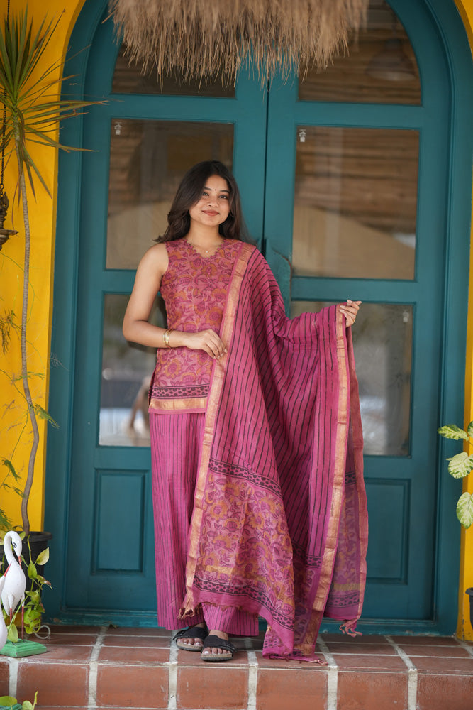 Gulnaar Maheshwari Suit Set