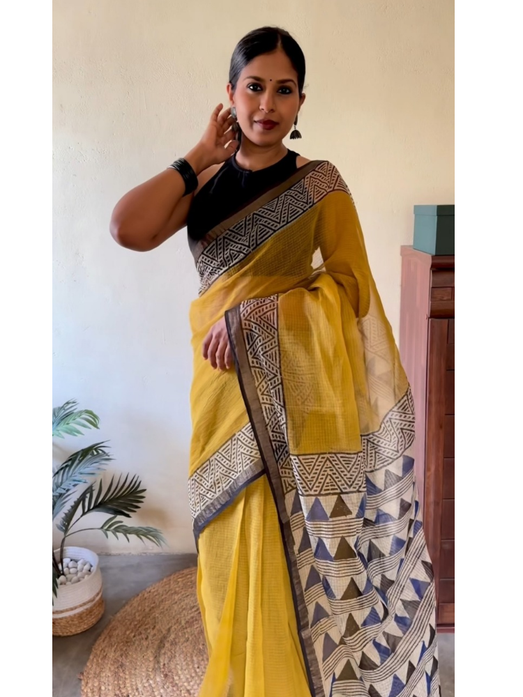 Desi geometry kota doria saree