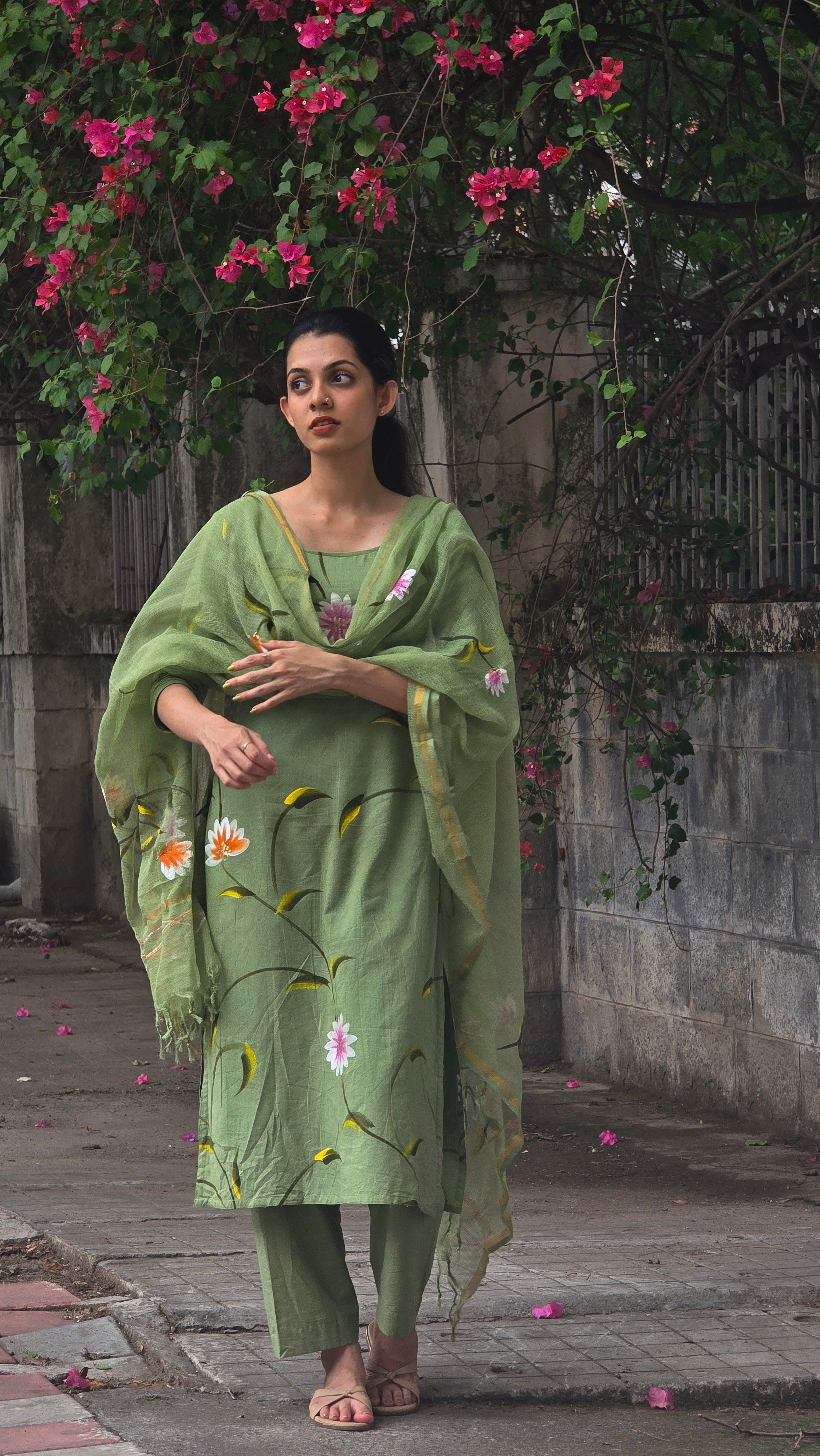 Aarohi – Blooming Garden Linen Suit