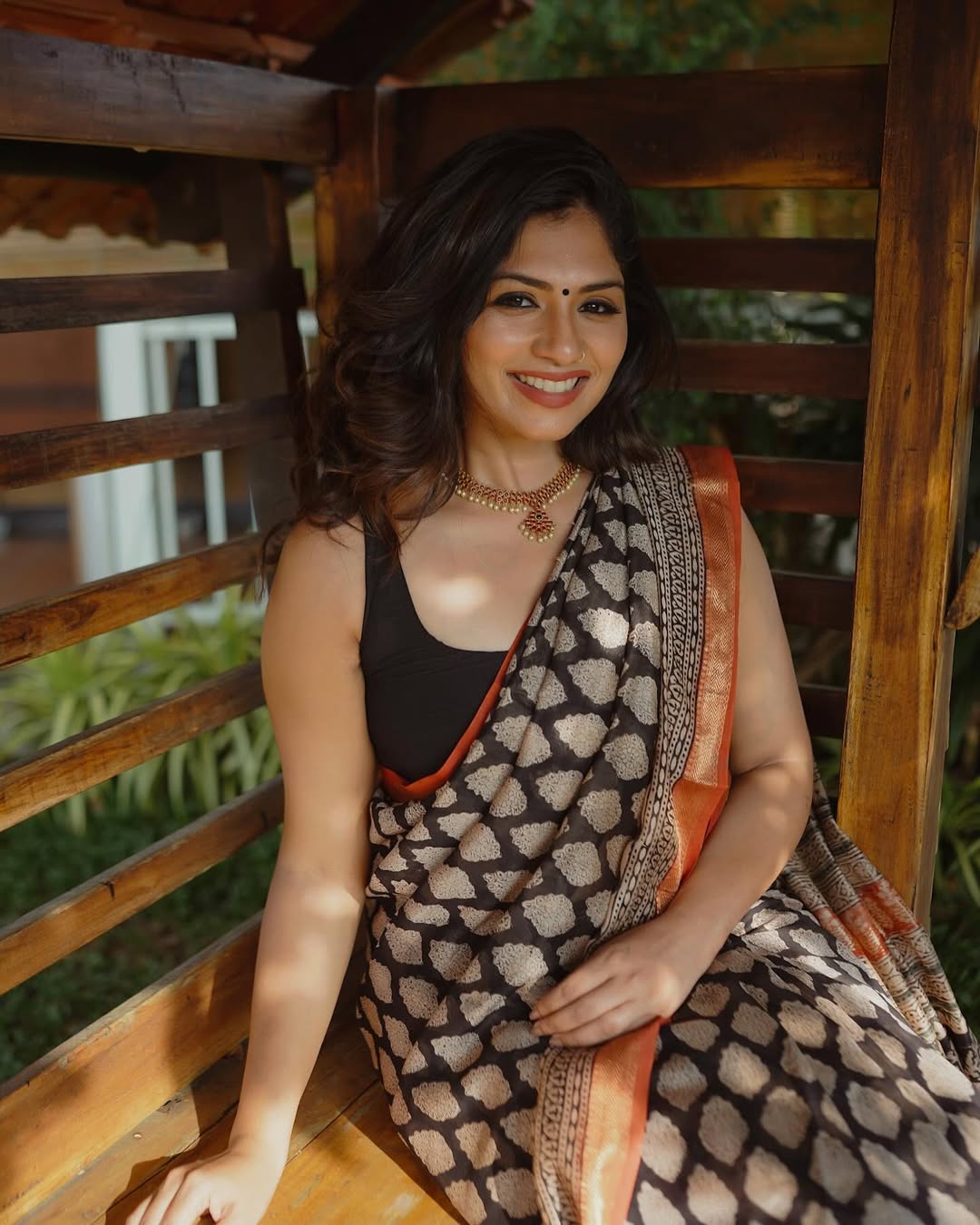 Black Charm Maheshwari Silk Cotton