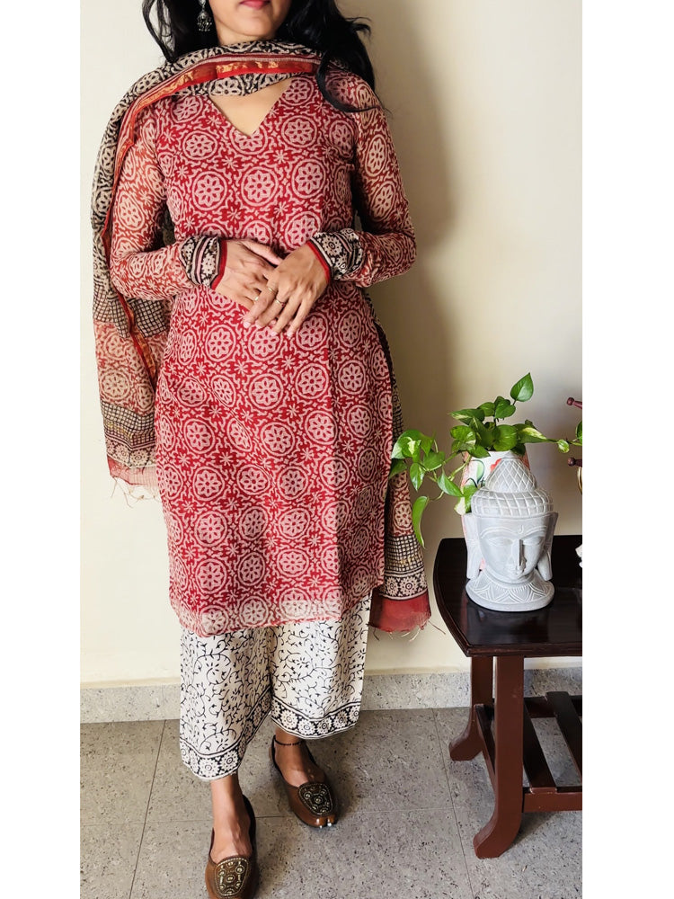 Deep red circular block print kota doria set