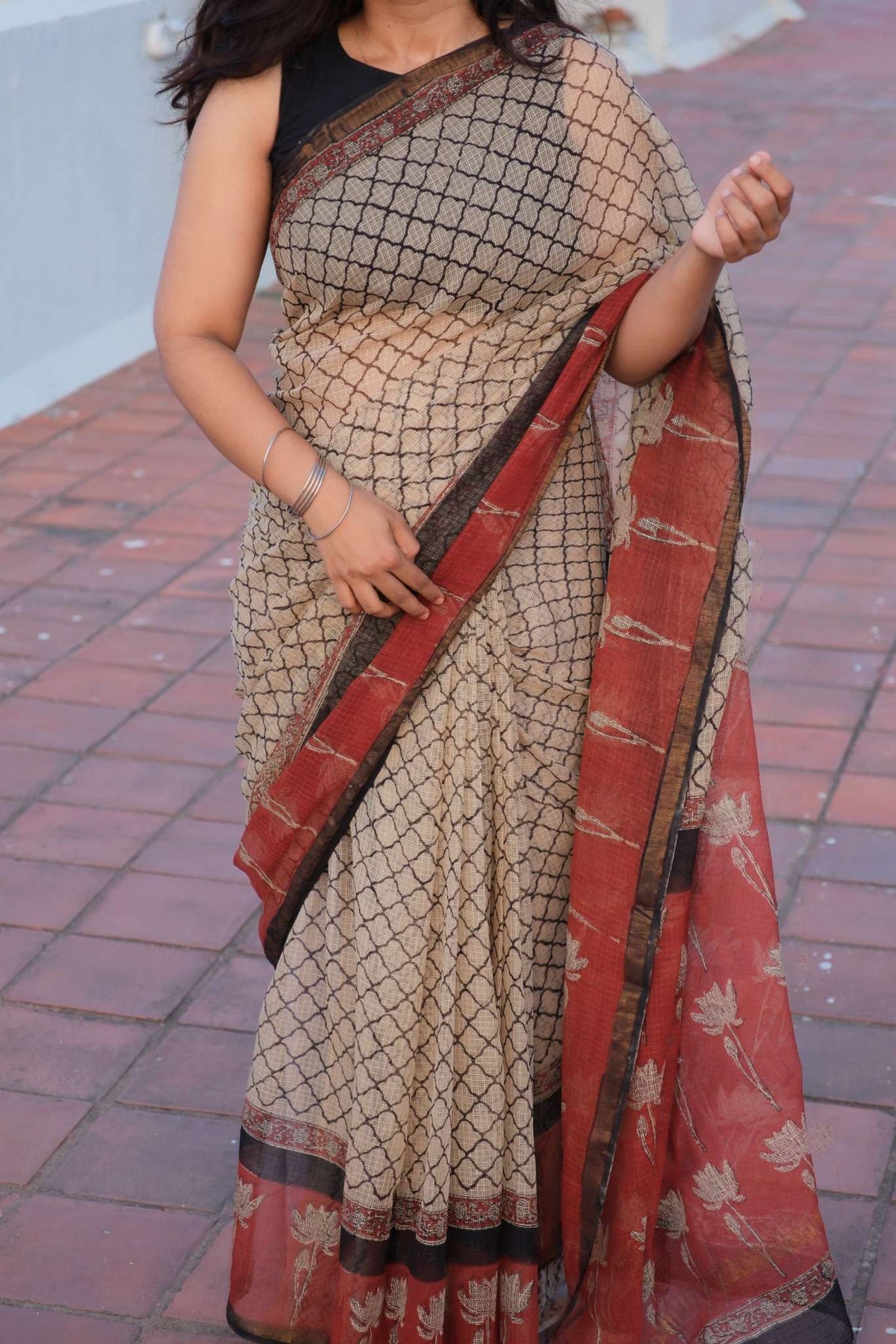 Front detail of Ananya Lotus Kota Doria saree border and drape