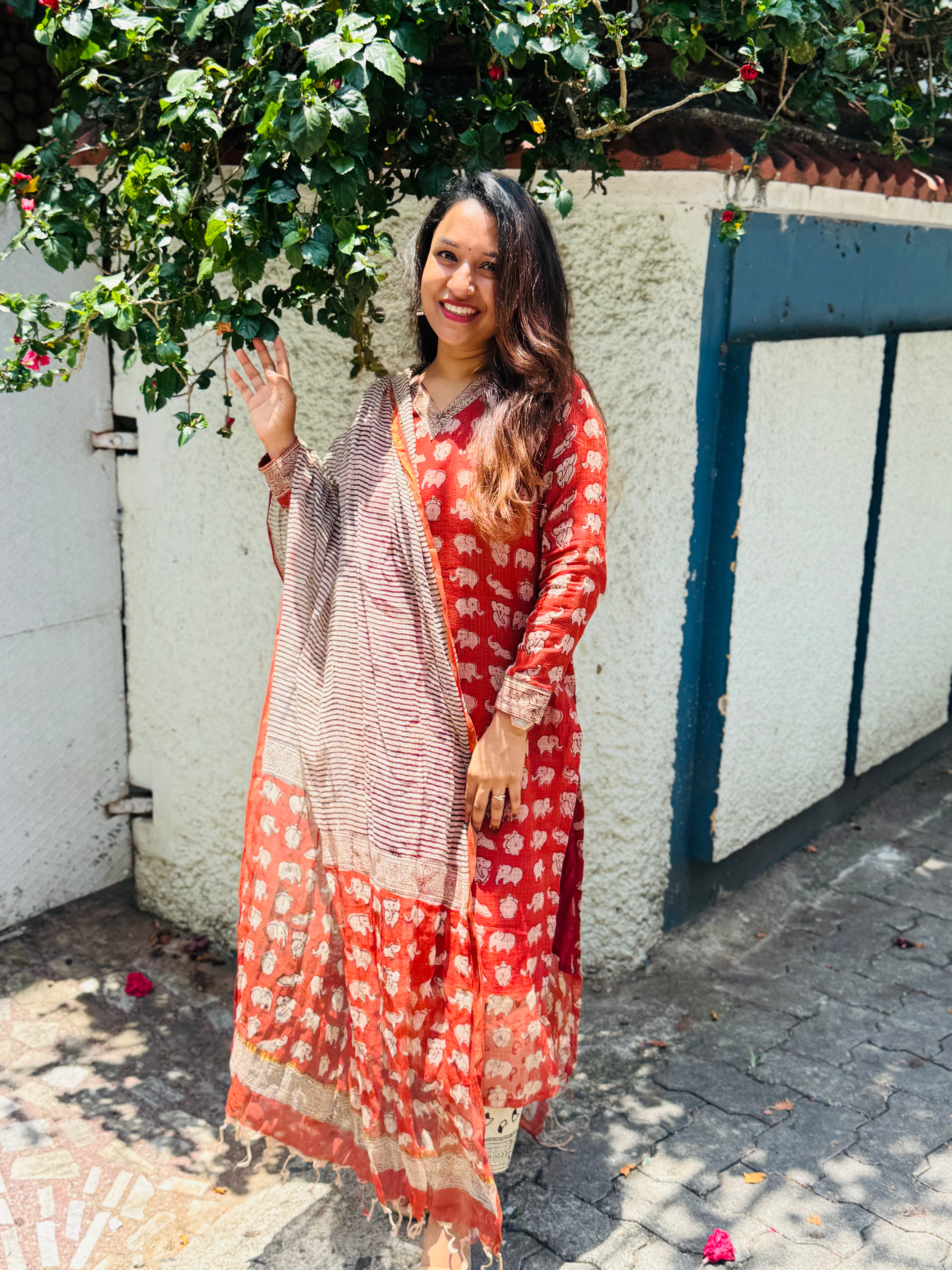 Velvet red kota doria set