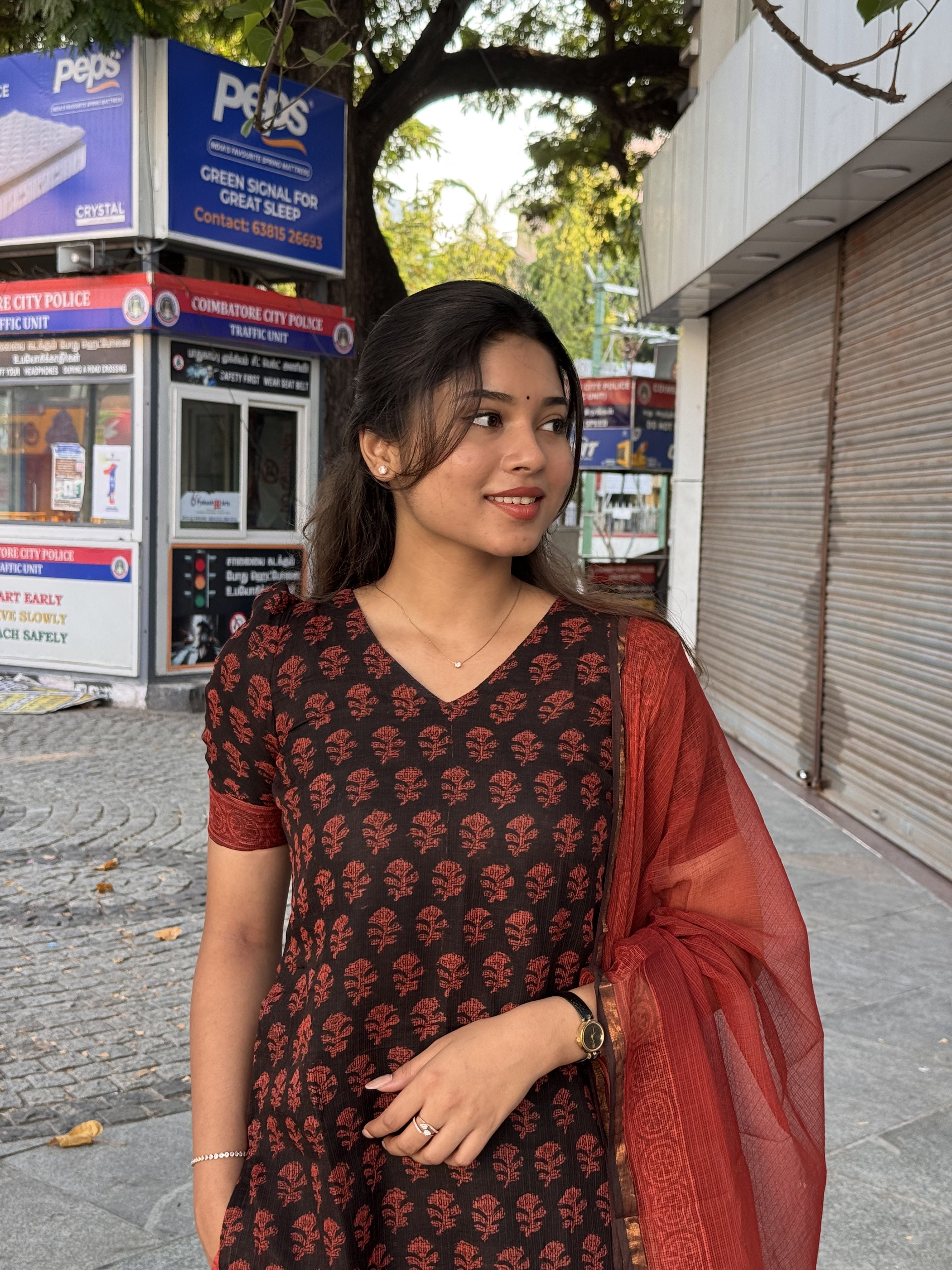 Vanya Brick Red Kota Doria Suit