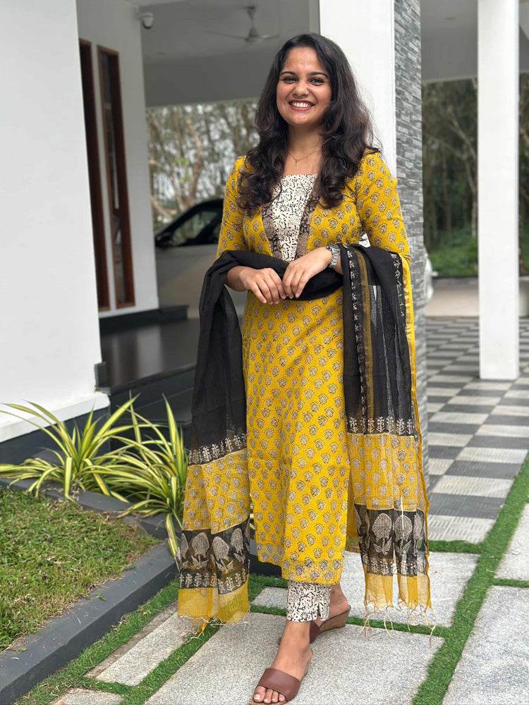 Mustard Muse Kota Doria Suit