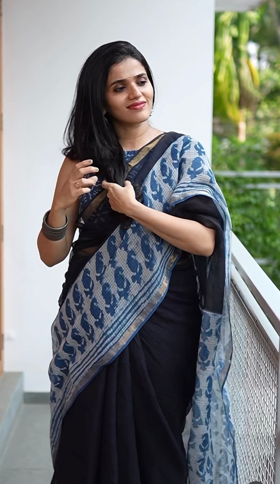 Ira Indigo Kota Doria Saree