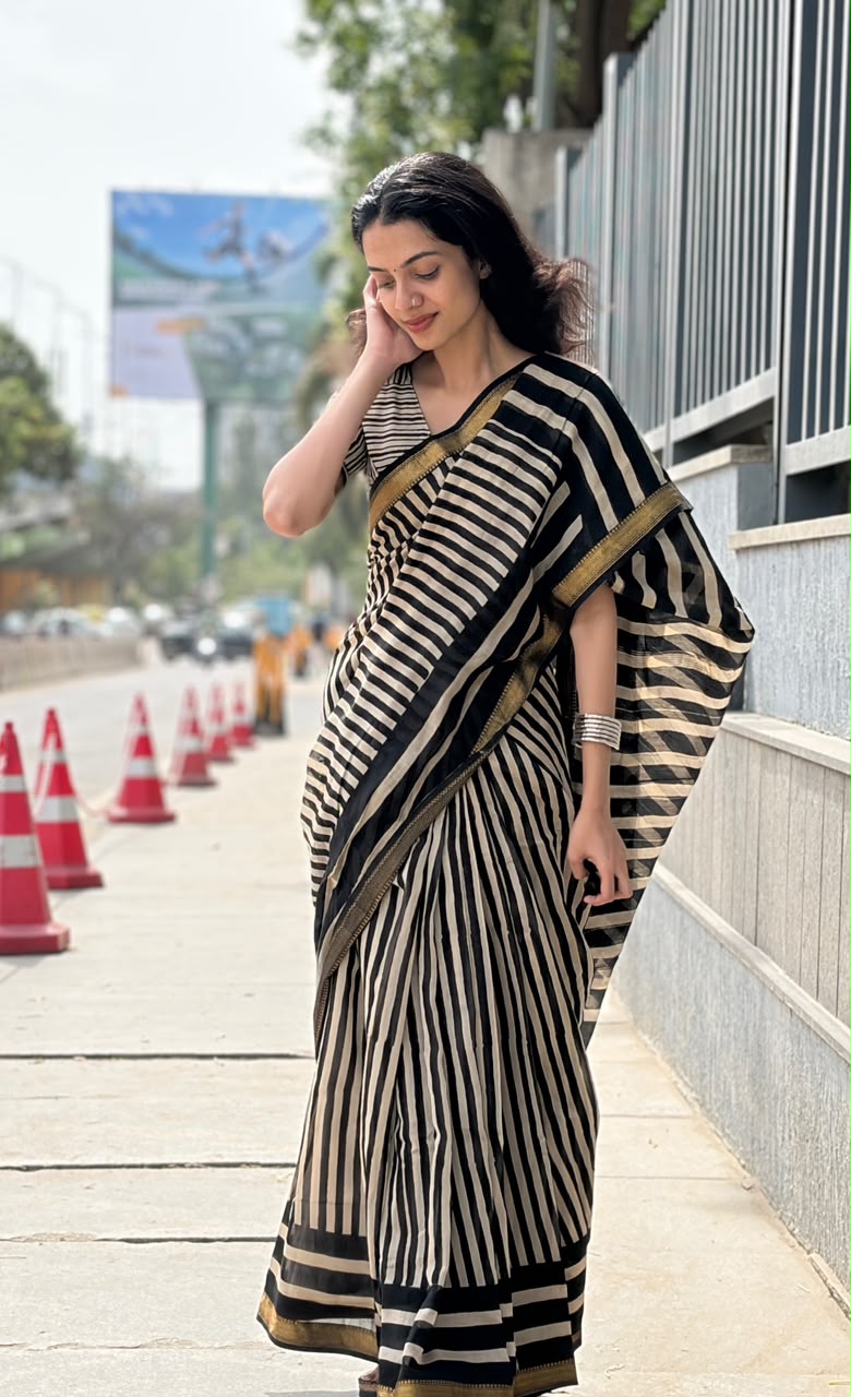 Noir Rekha – Maheshwari Handblocked Silk Cotton Saree