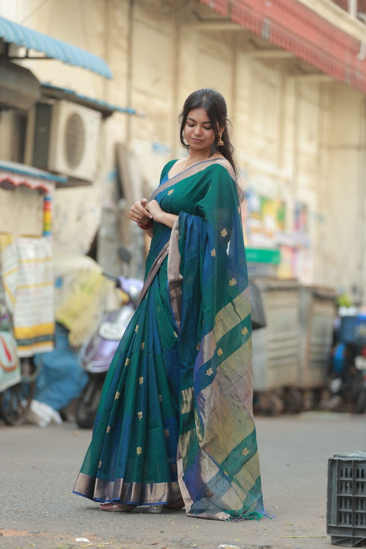 Ahalya – Handwoven Maheswari Silk Cotton Saree