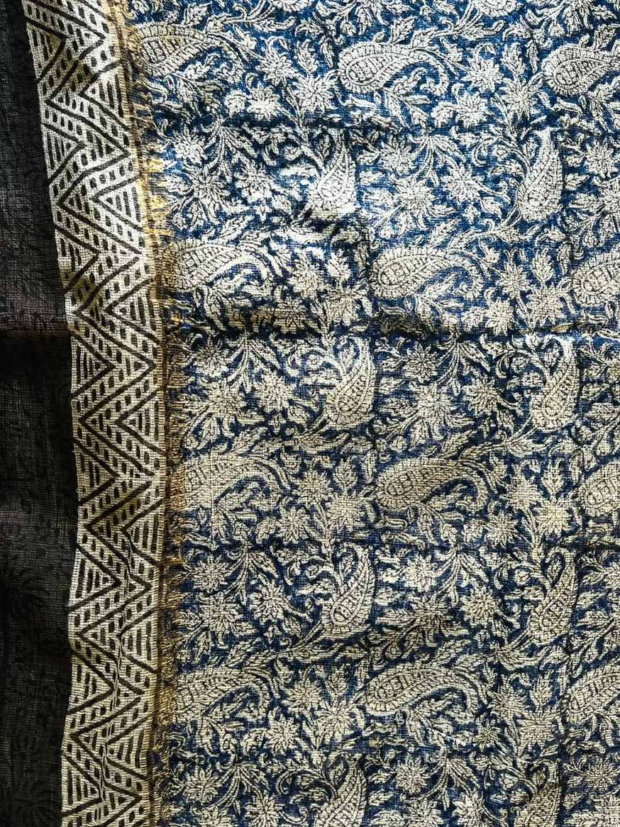 Indigo and ivory paisley floral panel with geometric detailing on Neelambari Kota Doria Saree